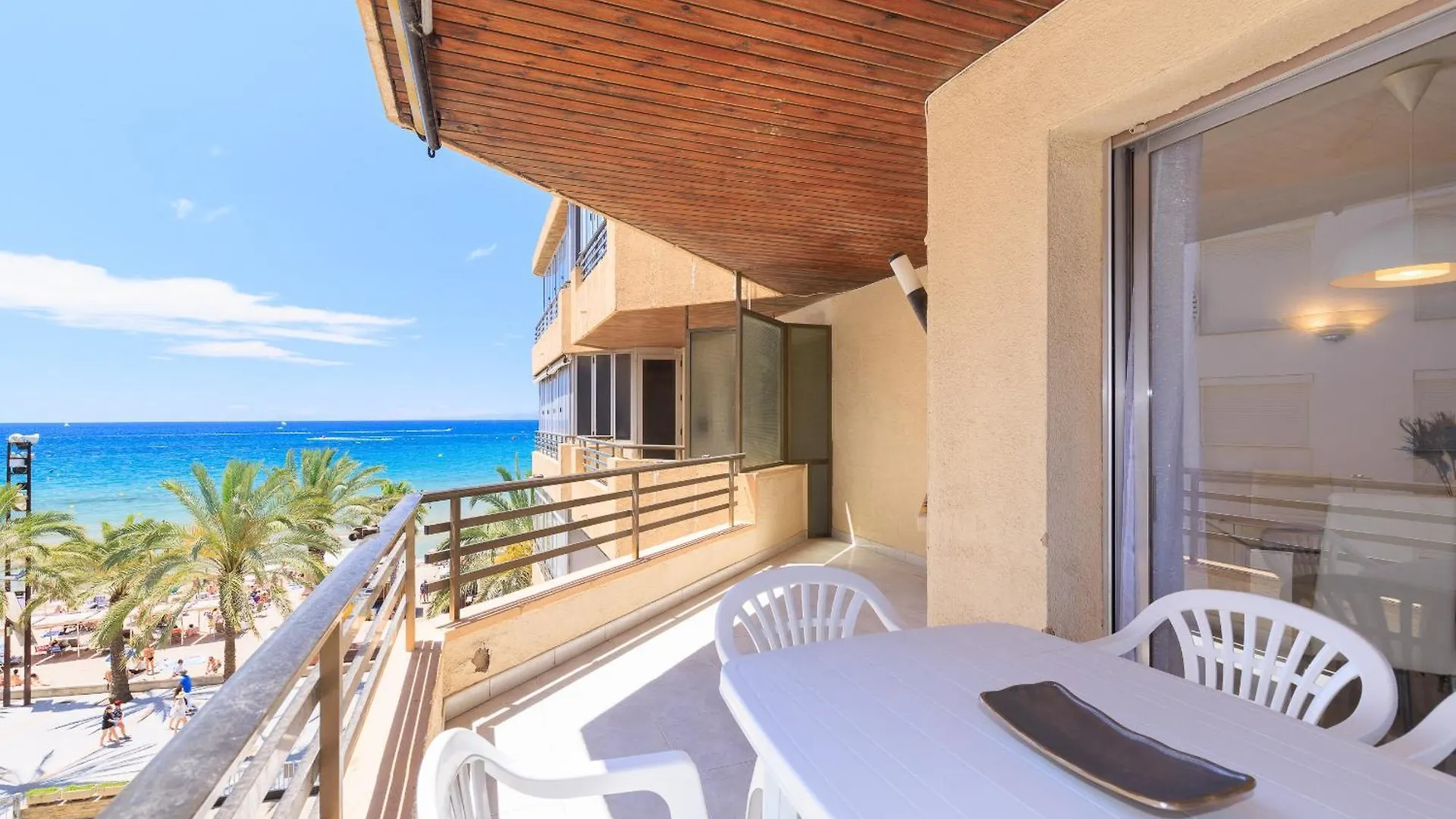 Uhc Capote Family Apartments Salou